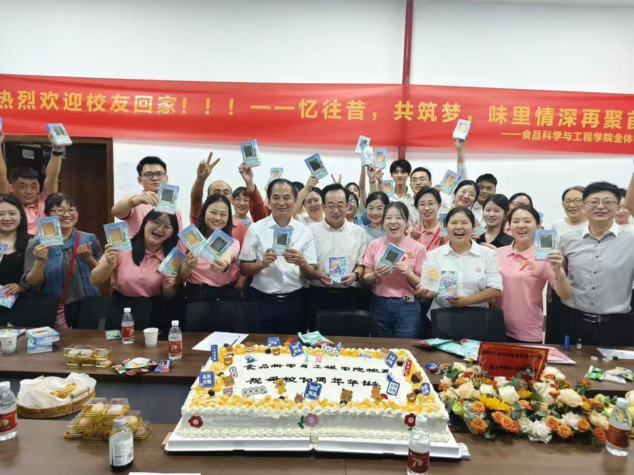 英国上市公司官网365热烈欢迎员工回家!忆往昔,共同筑梦